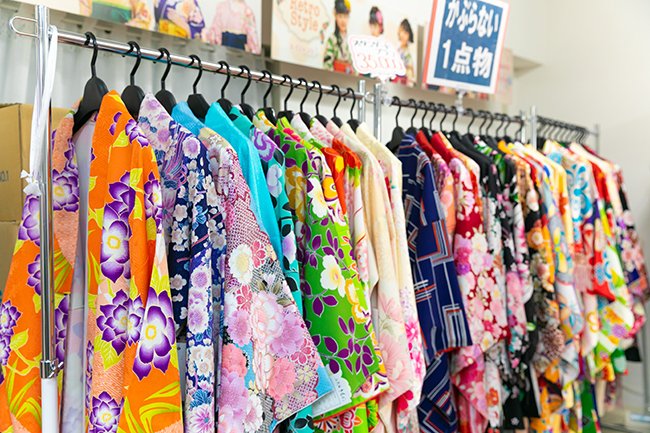 内観(商品陳列エリア)